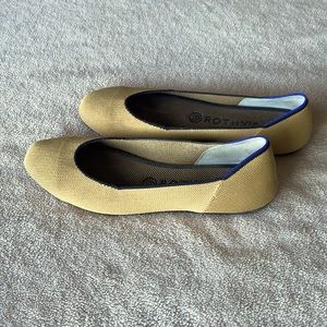 ROTHY'S The Square, Size 8.5